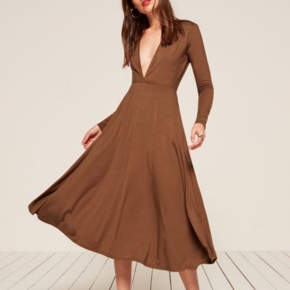 REFORMATION stretch knit Reyes Dress in Green (M)